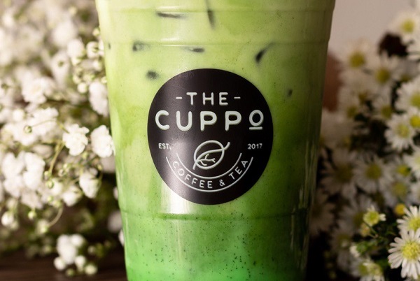 Matcha Pandan Latte with Oatmilk